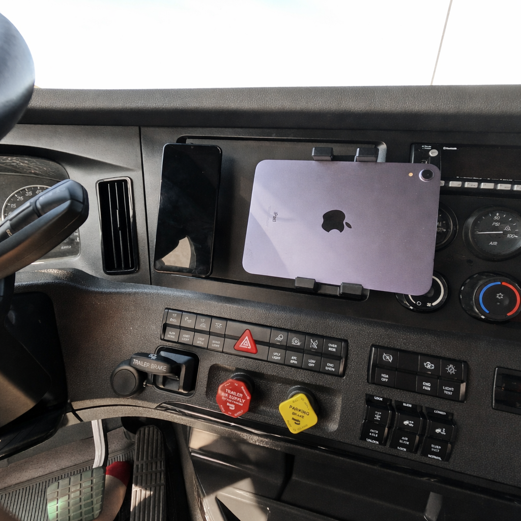 Freigthliner Cascadia 2018-2025 ОЕМ-Style Multi-Mount Dash Plate – Up to 2 Gadgets